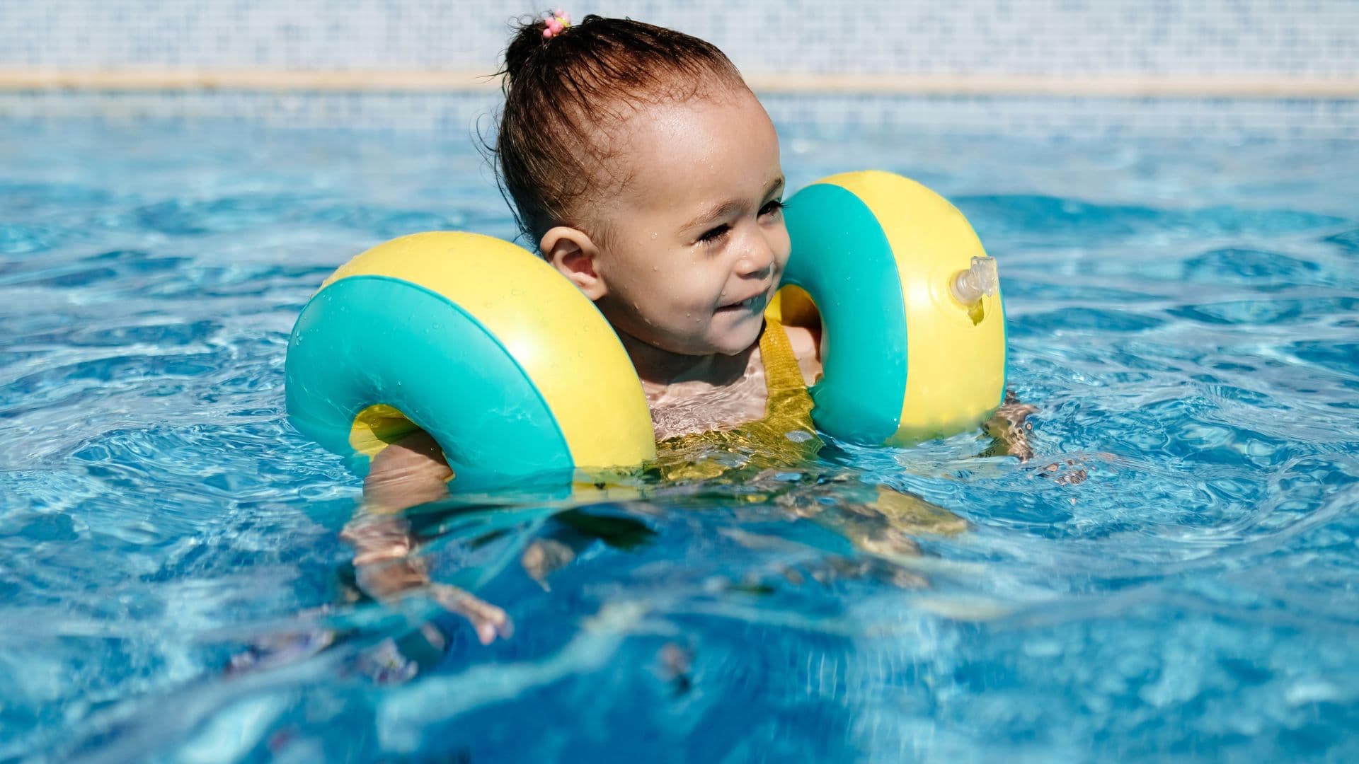 Parent and child toddler swimming lessons FAQs and guidance